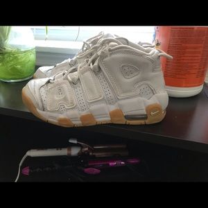 Nike Uptempo Gum Bottom